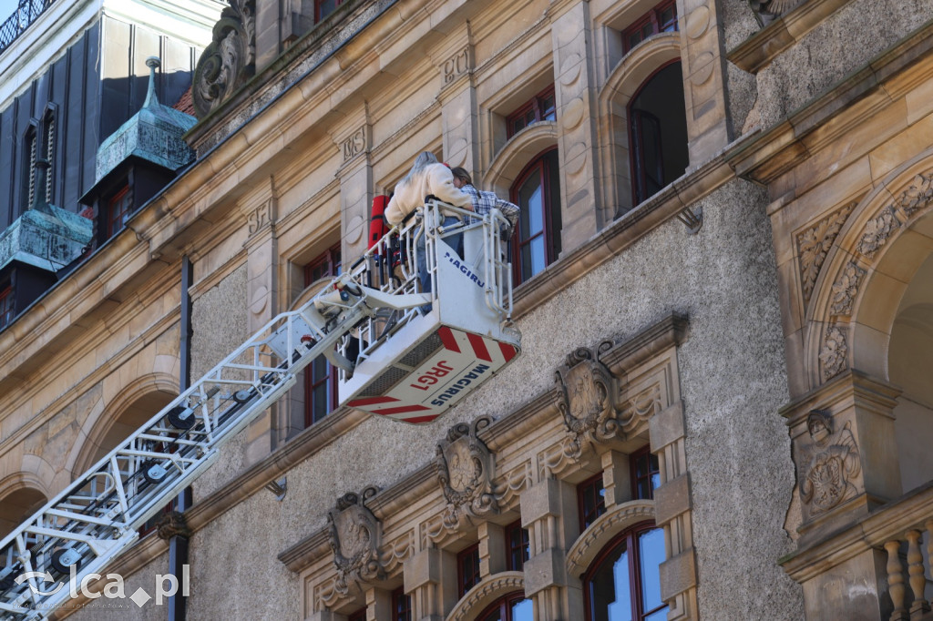 Ćwiczenia ewakuacyjne w Urzędzie Miasta