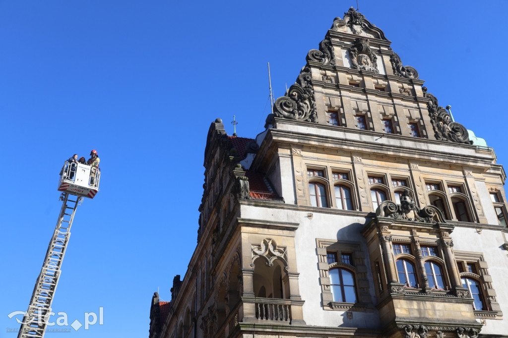 Ćwiczenia ewakuacyjne w Urzędzie Miasta
