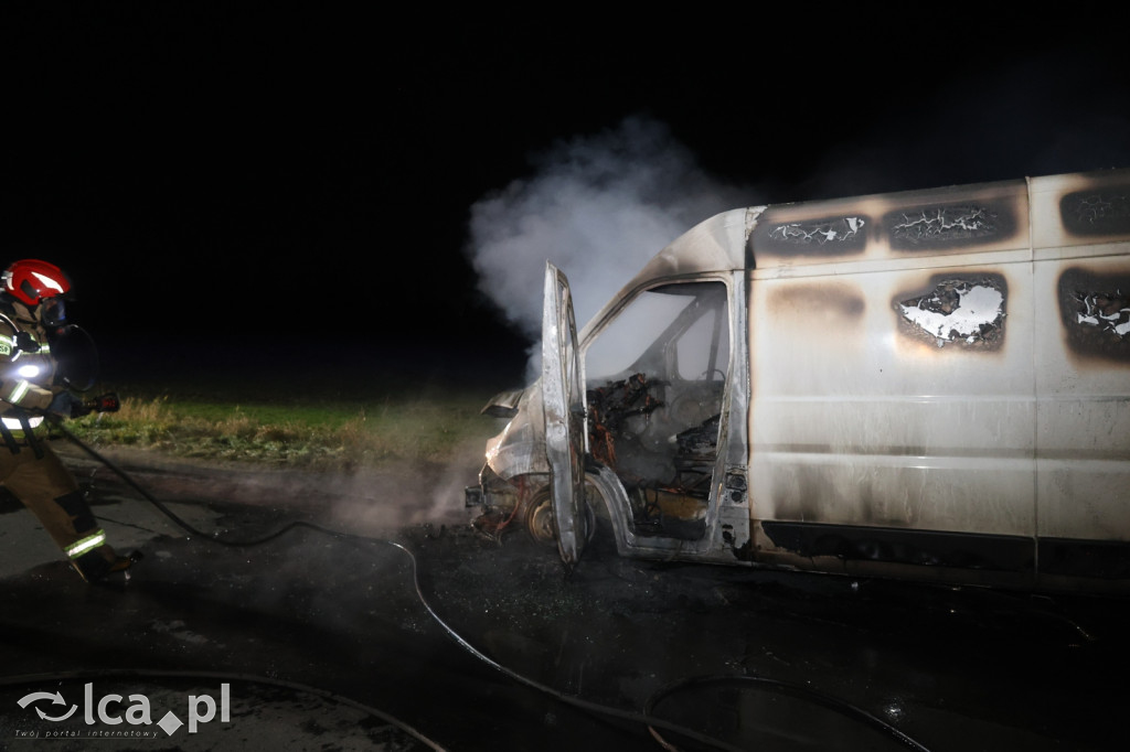 Spłonął Peugeot Boxer na Pątnowskiej