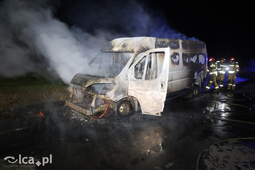 Spłonął Peugeot Boxer na Pątnowskiej