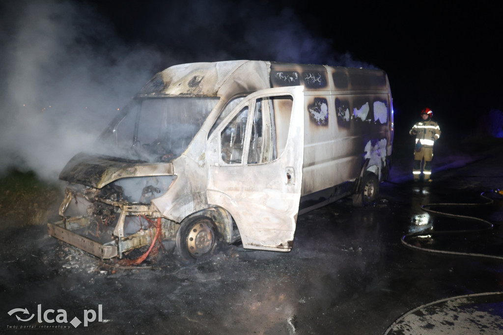 Spłonął Peugeot Boxer na Pątnowskiej