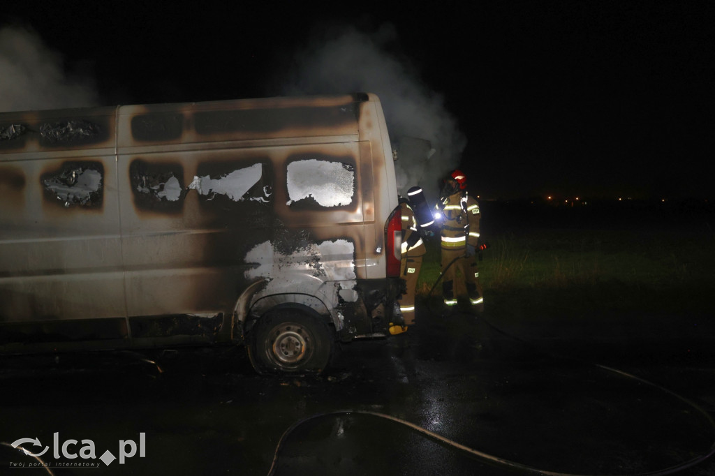 Spłonął Peugeot Boxer na Pątnowskiej