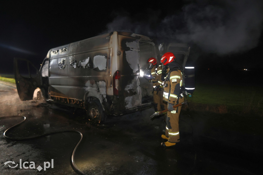 Spłonął Peugeot Boxer na Pątnowskiej