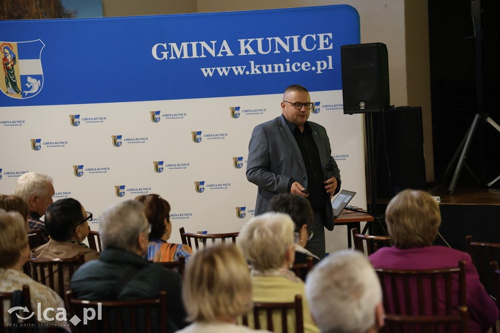 Debata w Kunicach wzmacnia lokalną wspólnotę