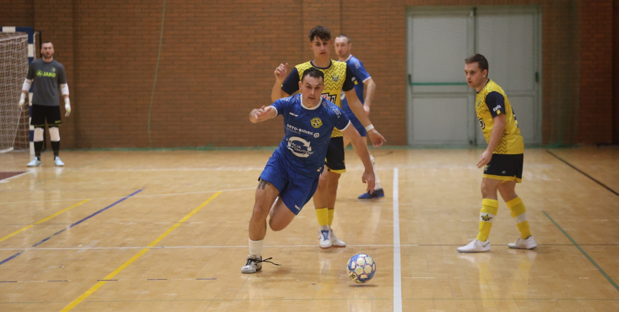 Futbol 5 Legnica pokonuje Gwiazdę Ruda Śląska