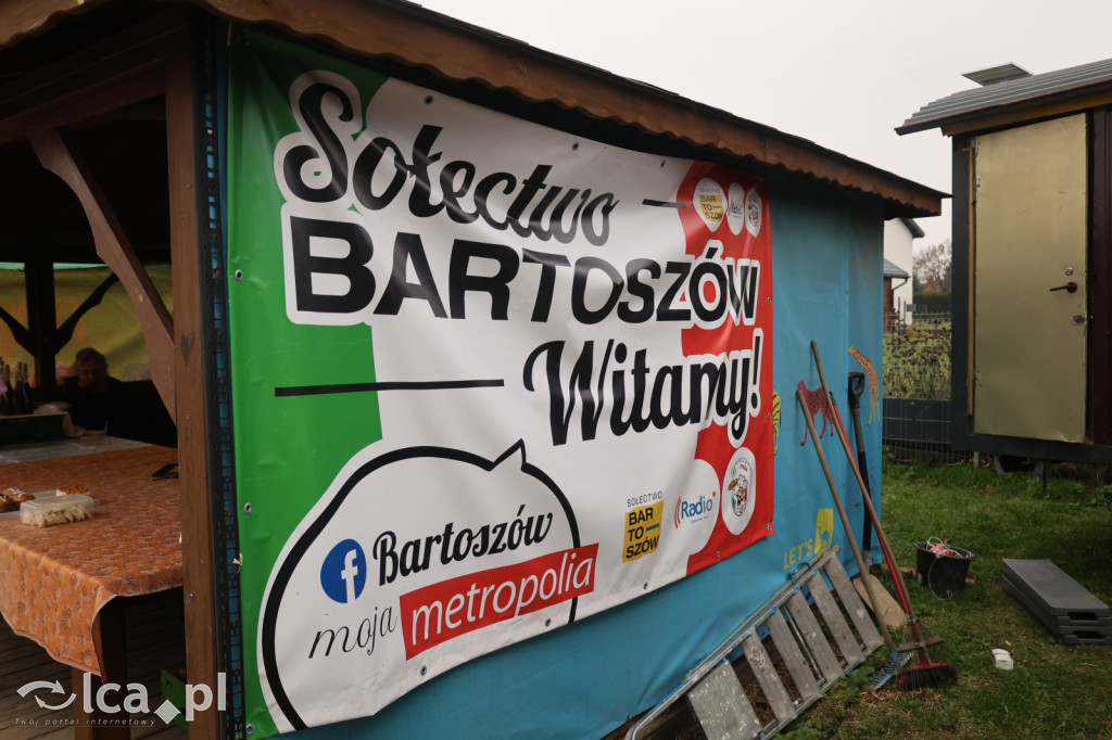 Niedzielny targ zdrowej żywności w Bartoszowie