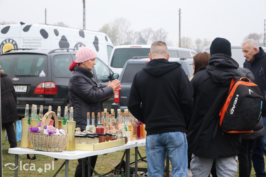 Niedzielny targ zdrowej żywności w Bartoszowie