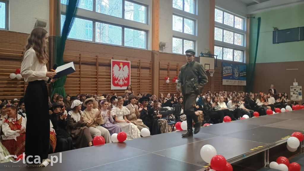 Patriotyzm z klasą w V Liceum