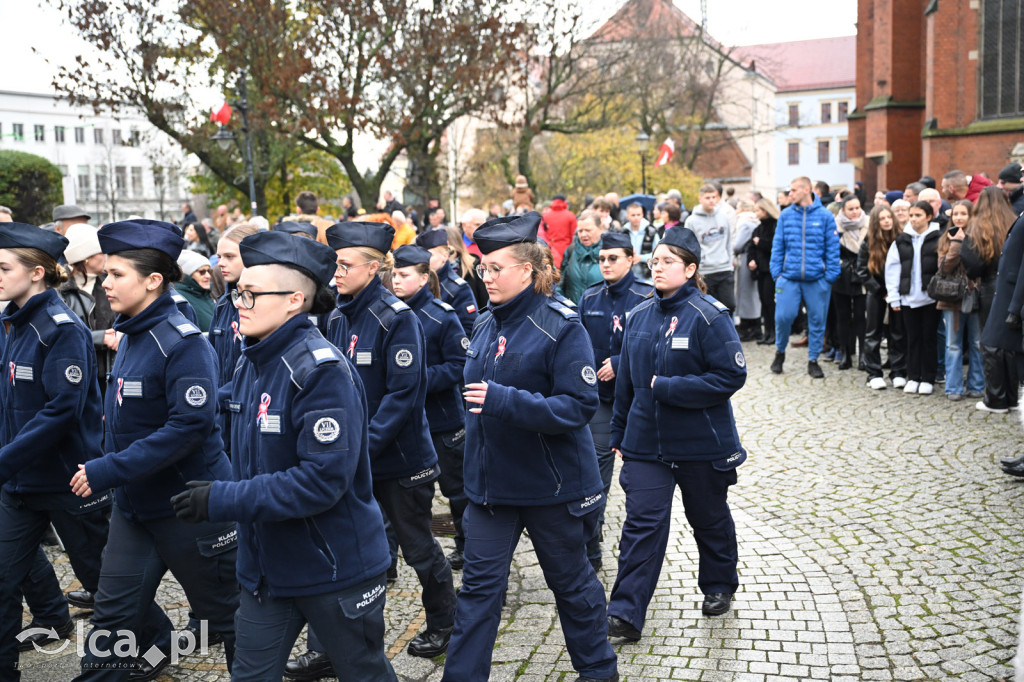 Młodzi w mundurach wypowiedzieli słowa roty