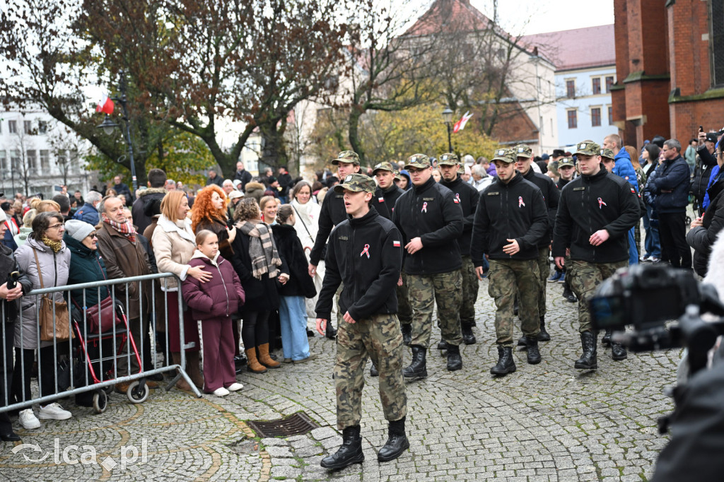Młodzi w mundurach wypowiedzieli słowa roty