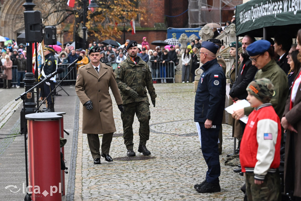 Młodzi w mundurach wypowiedzieli słowa roty