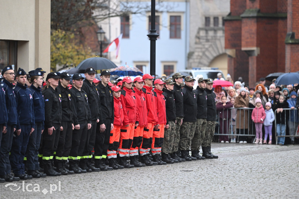 Młodzi w mundurach wypowiedzieli słowa roty