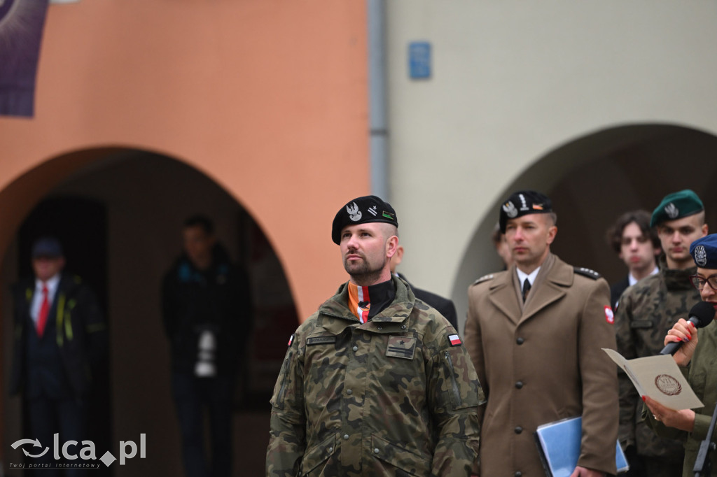 Młodzi w mundurach wypowiedzieli słowa roty