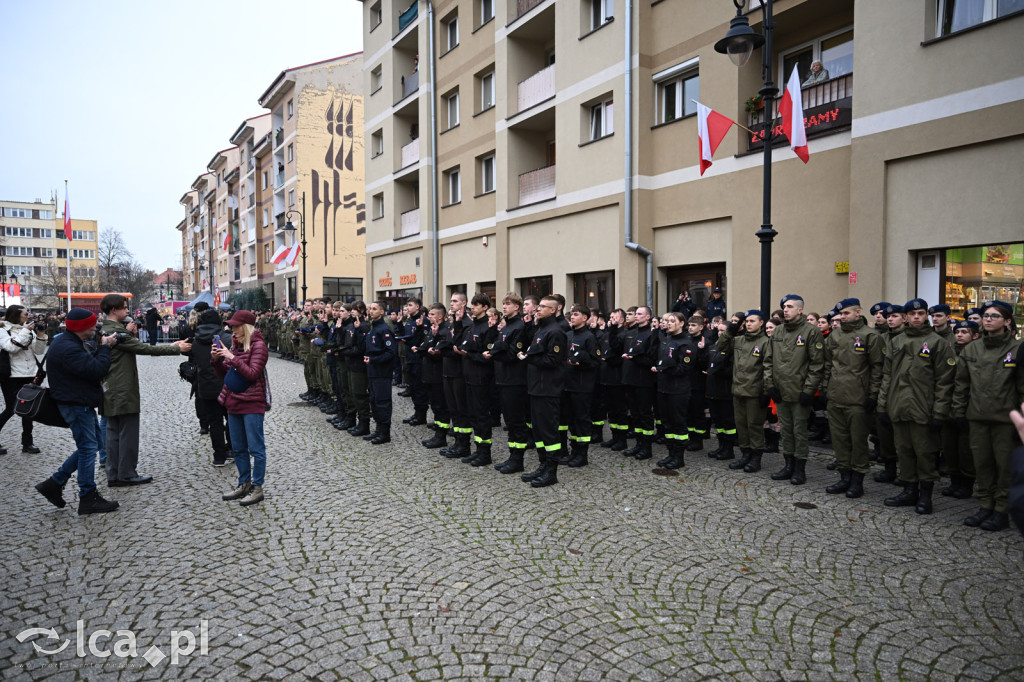 Młodzi w mundurach wypowiedzieli słowa roty