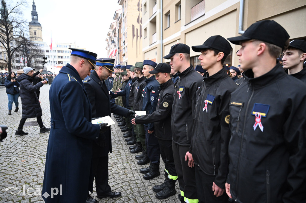 Młodzi w mundurach wypowiedzieli słowa roty