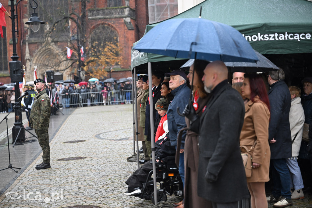 Młodzi w mundurach wypowiedzieli słowa roty
