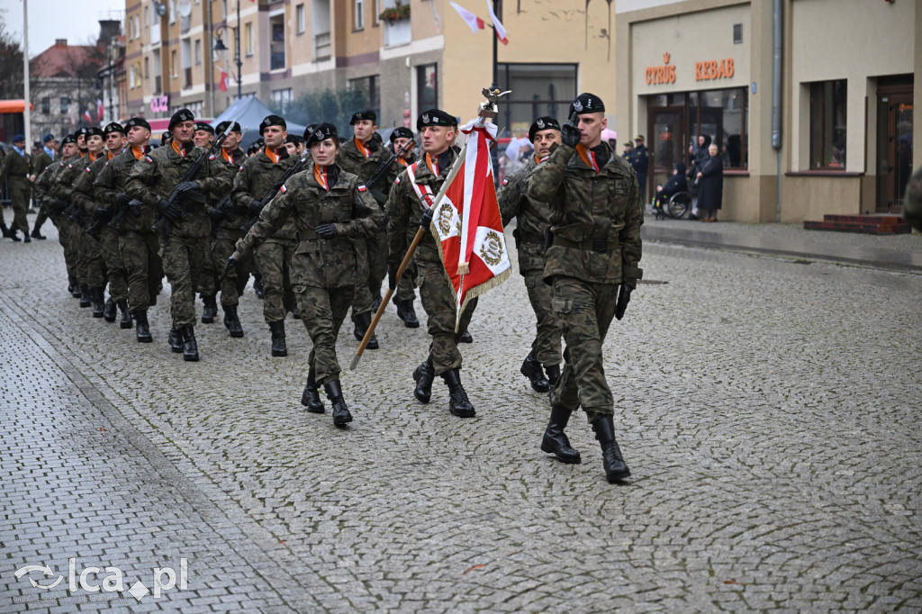 Młodzi w mundurach wypowiedzieli słowa roty