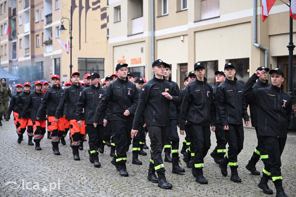 Młodzi w mundurach wypowiedzieli słowa roty