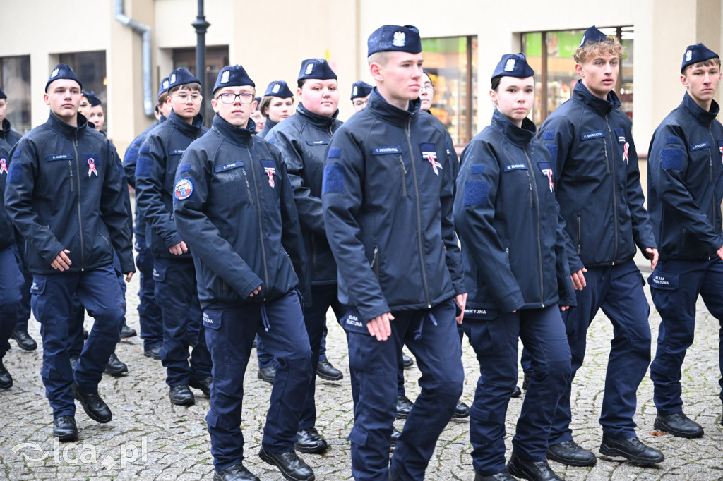 Młodzi w mundurach wypowiedzieli słowa roty