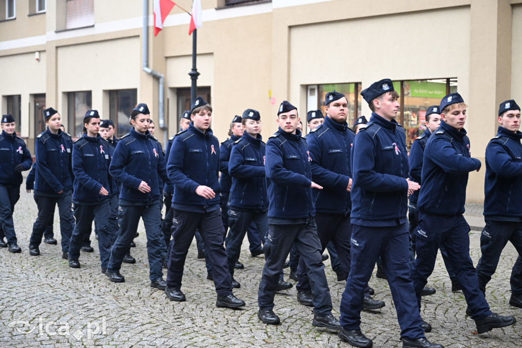 Młodzi w mundurach wypowiedzieli słowa roty