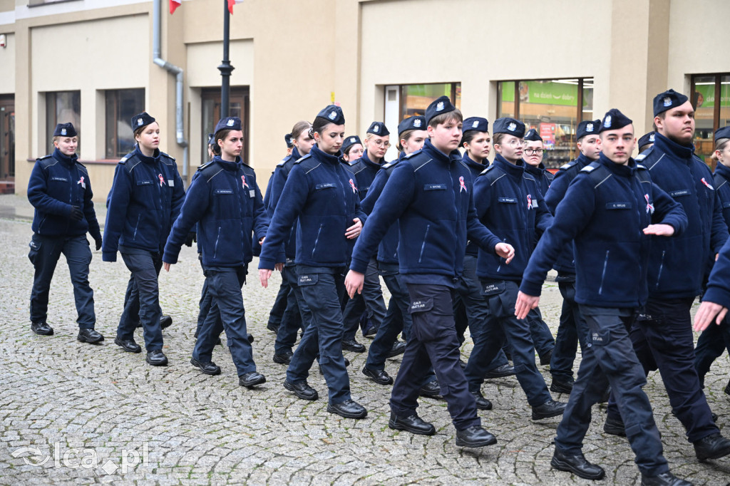 Młodzi w mundurach wypowiedzieli słowa roty