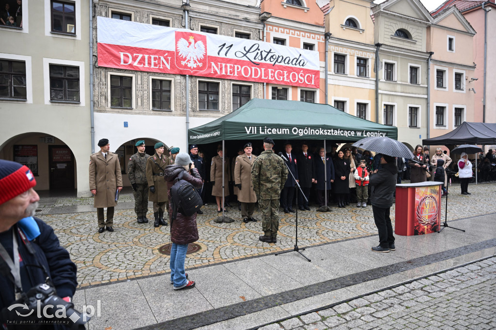 Młodzi w mundurach wypowiedzieli słowa roty