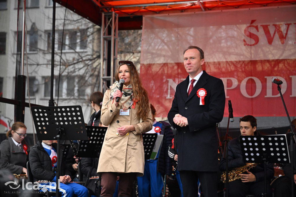 Legnica zatańczyła Poloneza dla Niepodległej