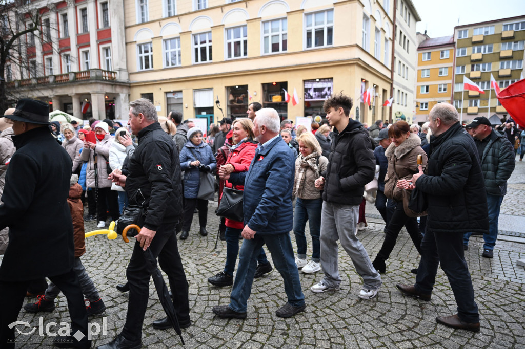 Legnica zatańczyła Poloneza dla Niepodległej