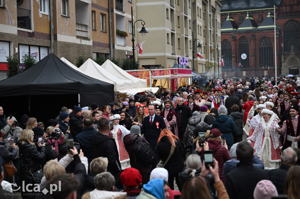 Legnica zatańczyła Poloneza dla Niepodległej