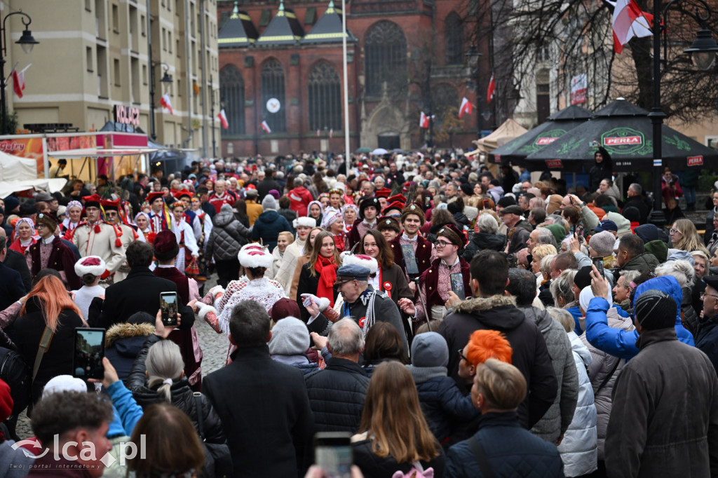 Legnica zatańczyła Poloneza dla Niepodległej