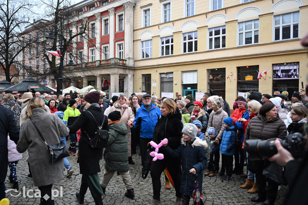 Legnica zatańczyła Poloneza dla Niepodległej