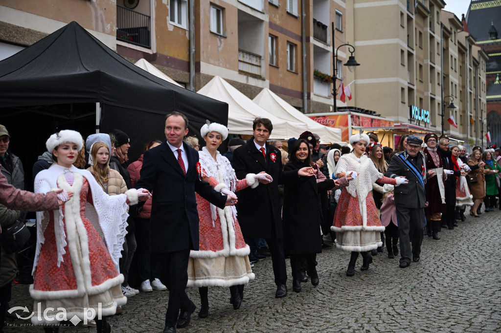 Legnica zatańczyła Poloneza dla Niepodległej