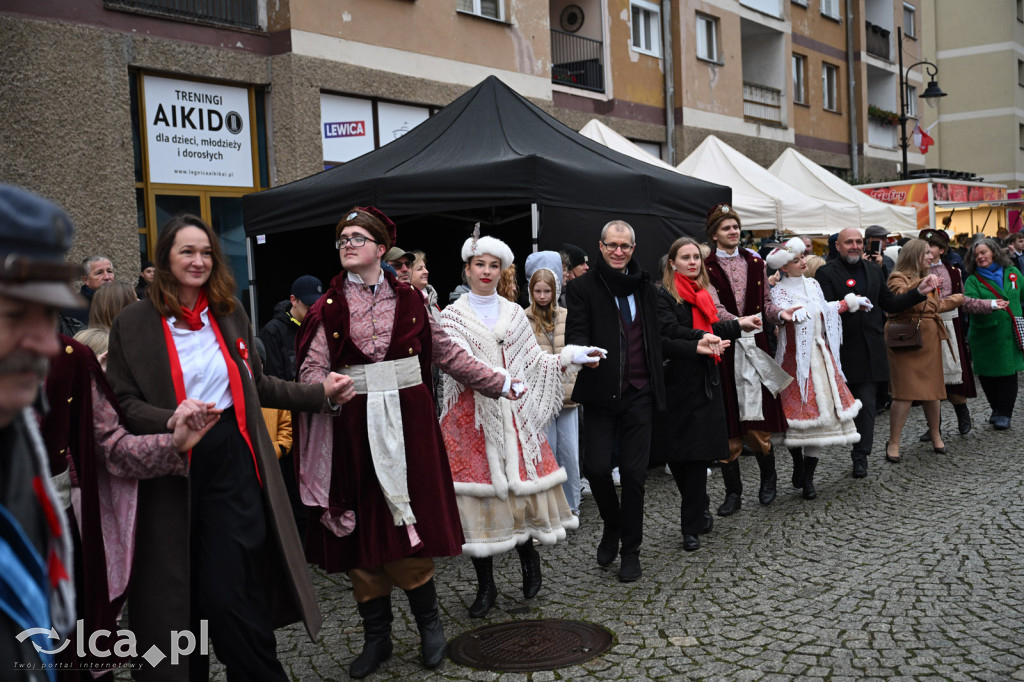 Legnica zatańczyła Poloneza dla Niepodległej