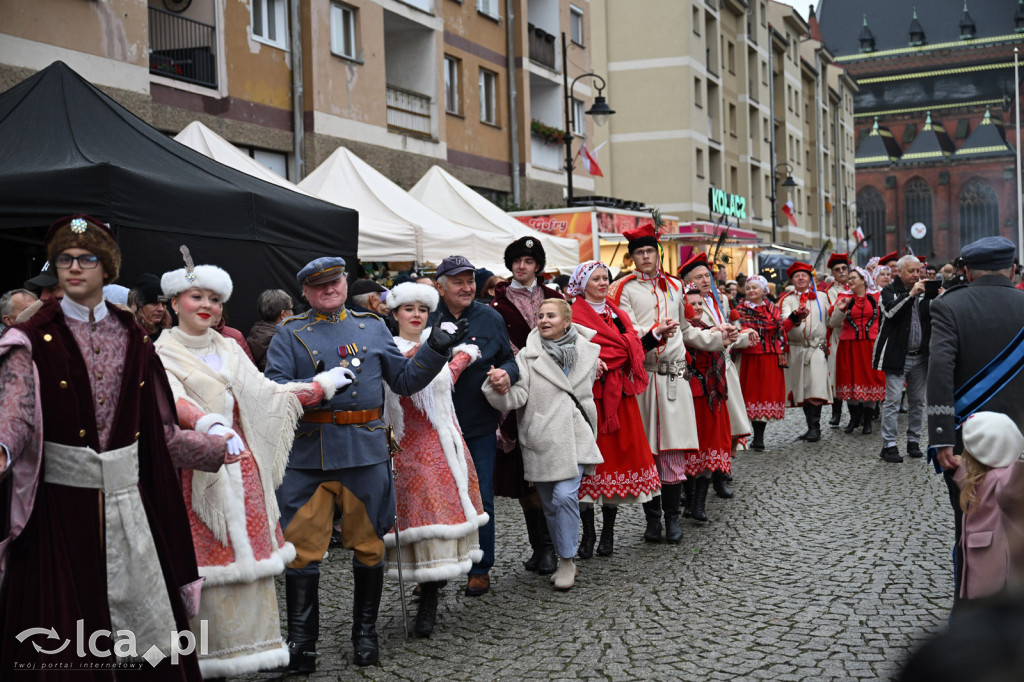Legnica zatańczyła Poloneza dla Niepodległej