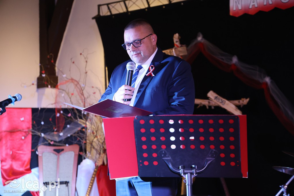 Biało-czerwony tort na Święto Niepodległości