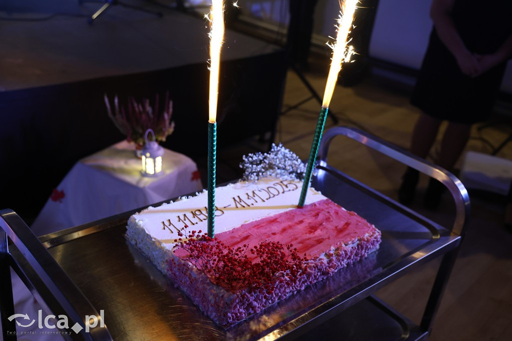 Biało-czerwony tort na Święto Niepodległości