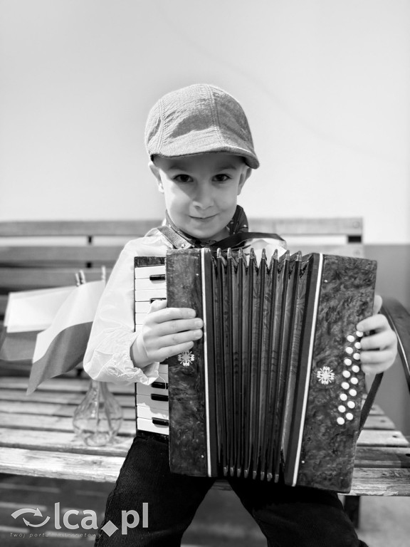 Przedszkolaki z Bambino uczciły 11 listopada