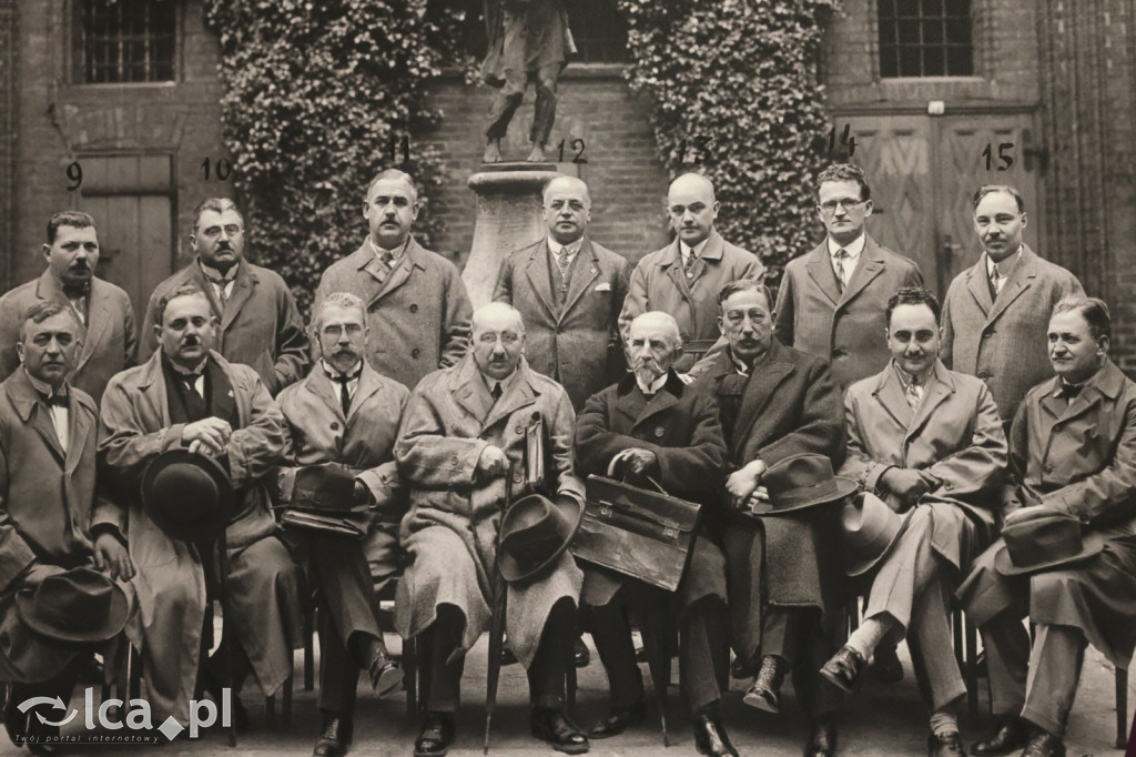 Pamięć o Zbrodni Ponarskiej w legnickim starostwie