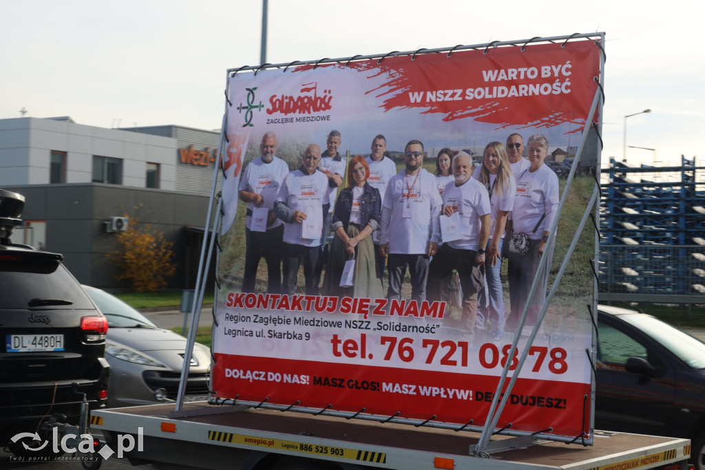 Solidarność wśród pracowników strefy