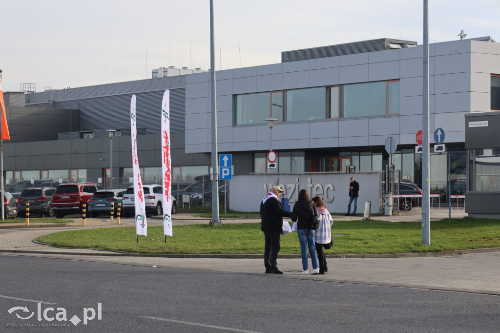 Solidarność wśród pracowników strefy