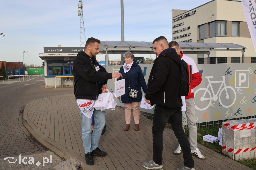Solidarność wśród pracowników strefy