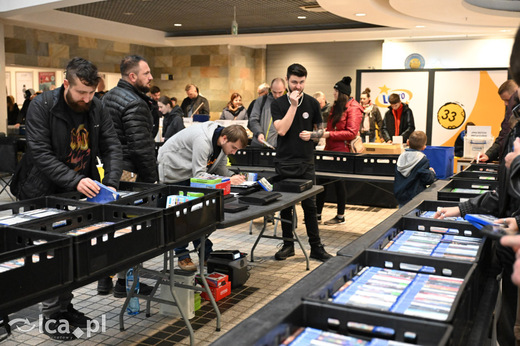 Galeria Piastów zamieniła się w salon gier