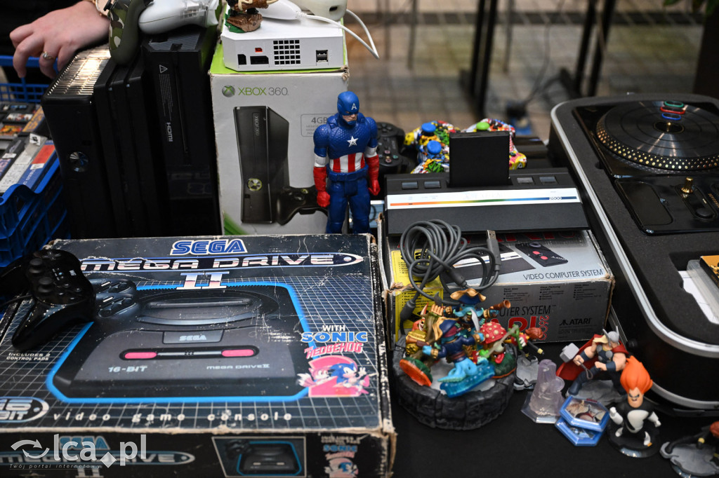 Galeria Piastów zamieniła się w salon gier