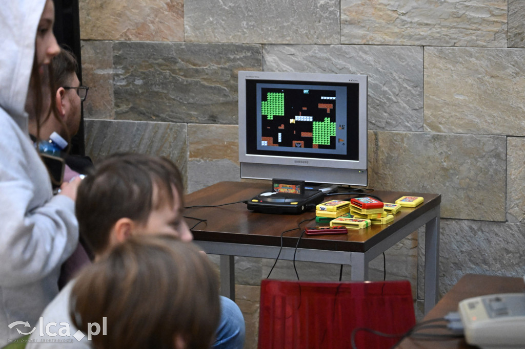 Galeria Piastów zamieniła się w salon gier