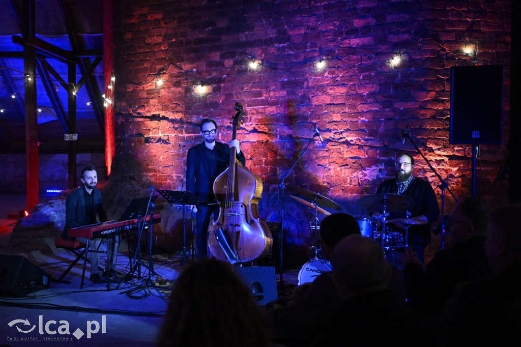 Jakub Olejnik Trio na strychu Zamku Piastowskiego