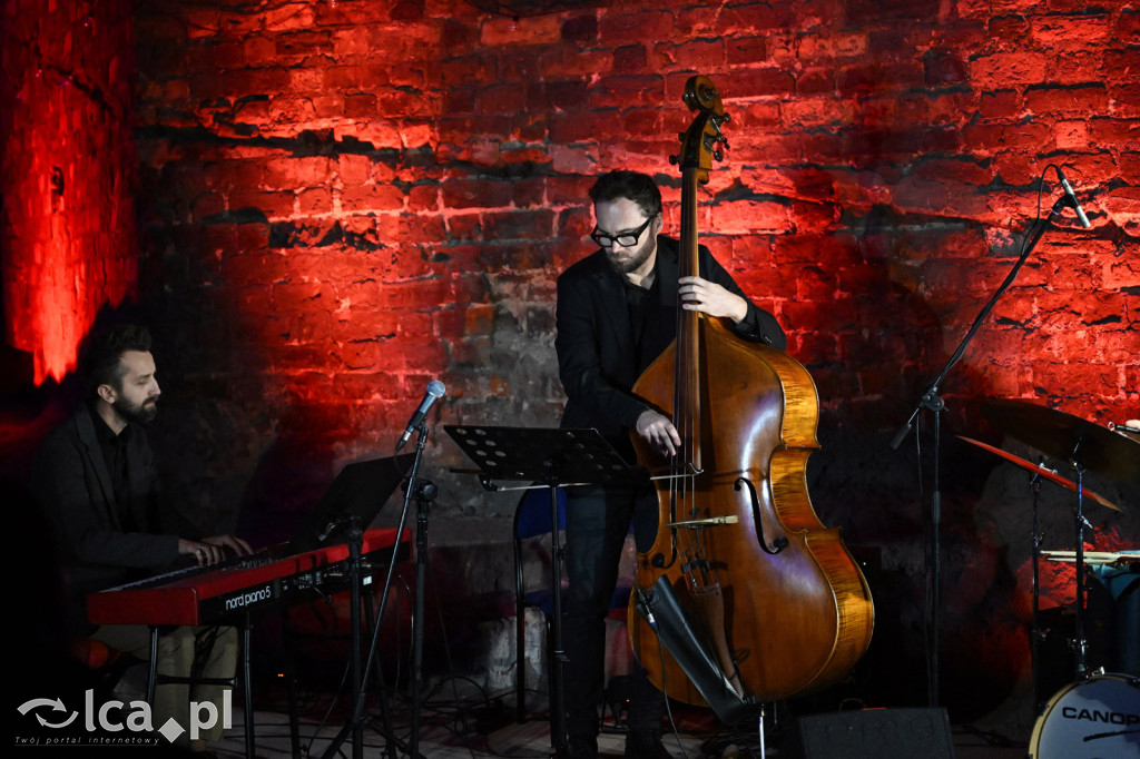 Jakub Olejnik Trio na strychu Zamku Piastowskiego