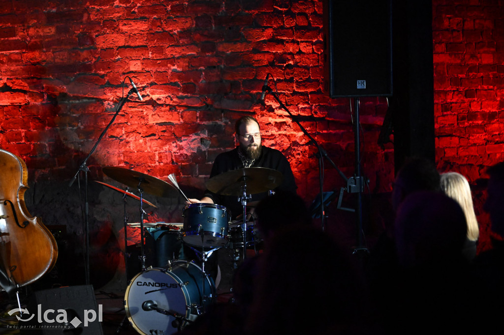 Jakub Olejnik Trio na strychu Zamku Piastowskiego