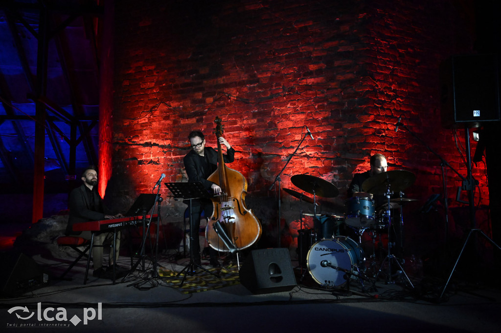 Jakub Olejnik Trio na strychu Zamku Piastowskiego