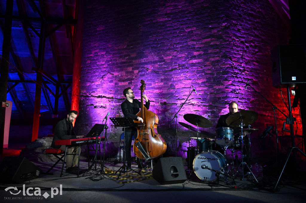 Jakub Olejnik Trio na strychu Zamku Piastowskiego