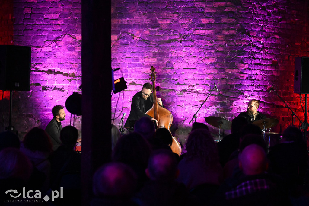 Jakub Olejnik Trio na strychu Zamku Piastowskiego